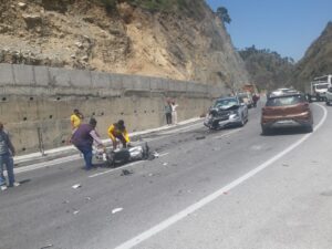 चंडीगढ मनाली मार्ग पर हुआ सड़क हादसा