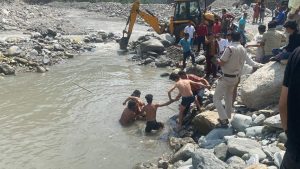 सैंज में ड्रेजिंग से बनी झील में नहाने गया छात्र डूबा, हुई मौत