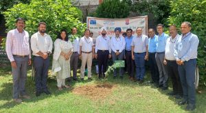 एनएचपीसी पार्बती जलविद्युत परियोजना चरण – II में पौधारोपण